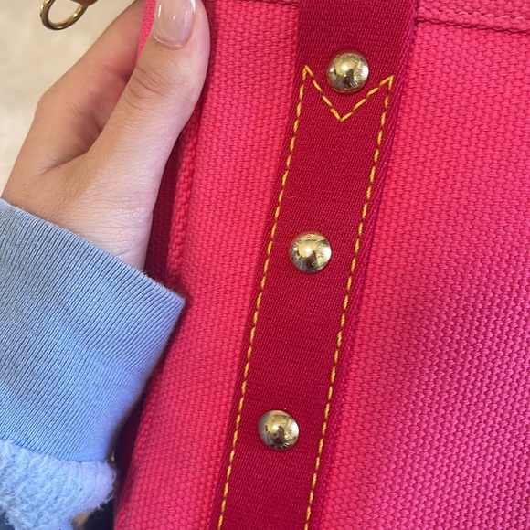 Louis Vuitton Pink Mini Beach Bag - Picture 6 of 10